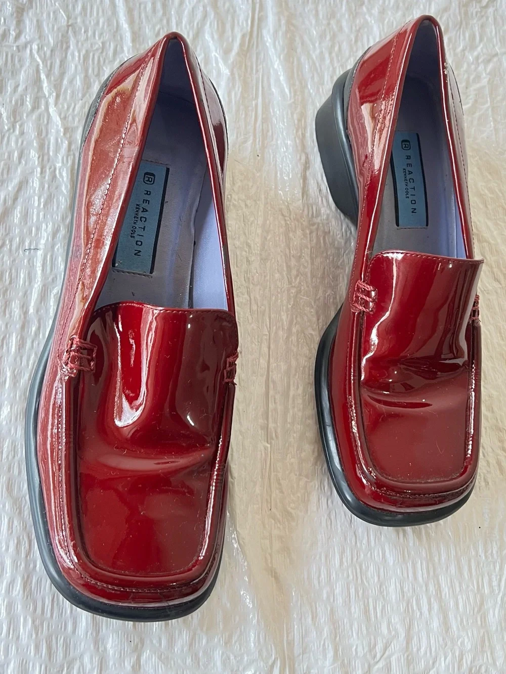 Kenneth Cole Reaction Women's Red Patent Loafers